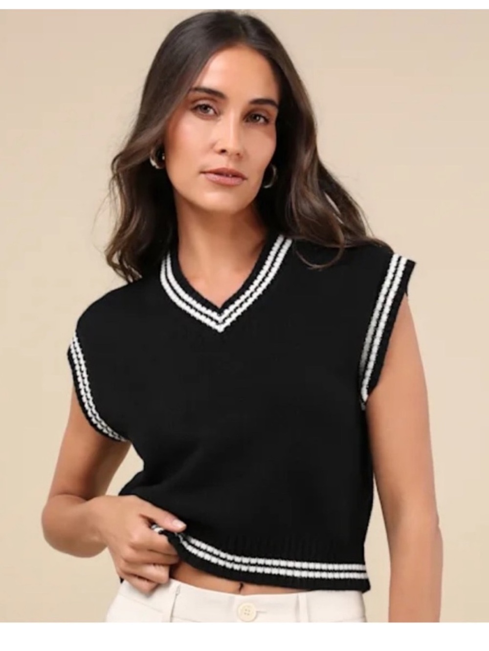 ASTR the Label Cropped V-Neck Sweater Vest Size S